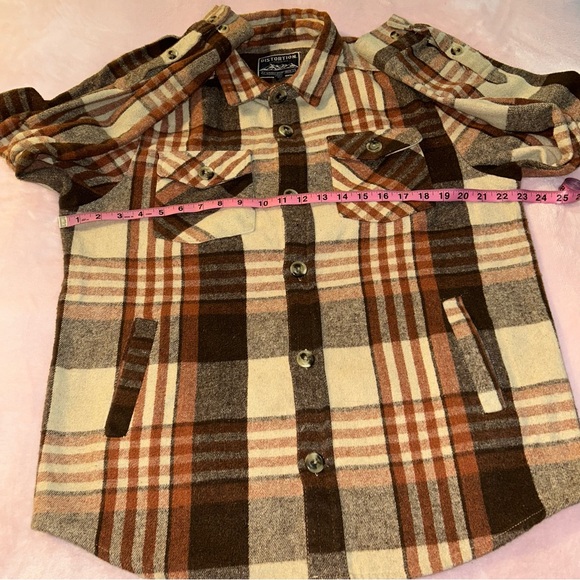 Distortion brown and tan plaid flannel shirt size M pockets - Picture 6 of 8